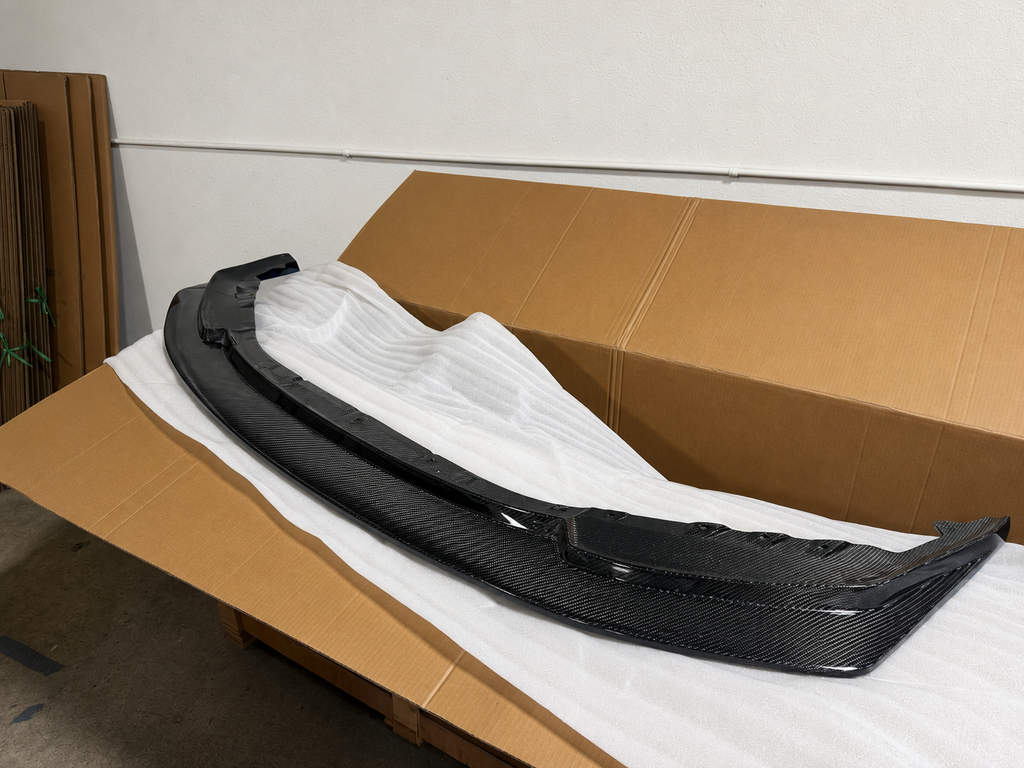 BMW G87 M2 GT4 STYLE CARBON FIBER 1 Pieces Front Lip